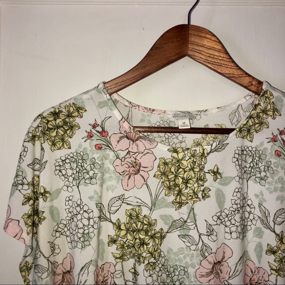 Floral & Feminine Blouse/Dress